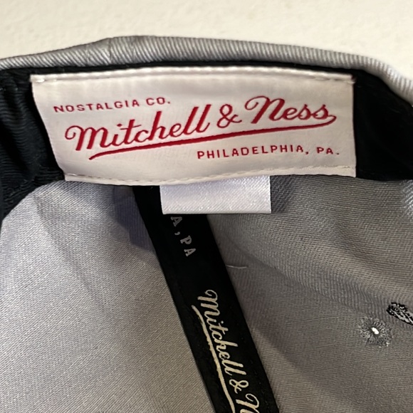 NWT Mitchell & Ness Golden State Warriors SnapBack Logo Hat - Picture 6 of 7